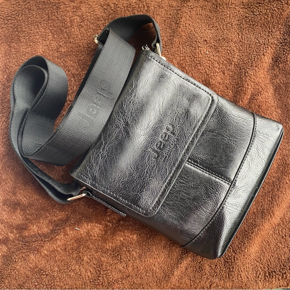 Sling bag for Men - Picture 11 of 17